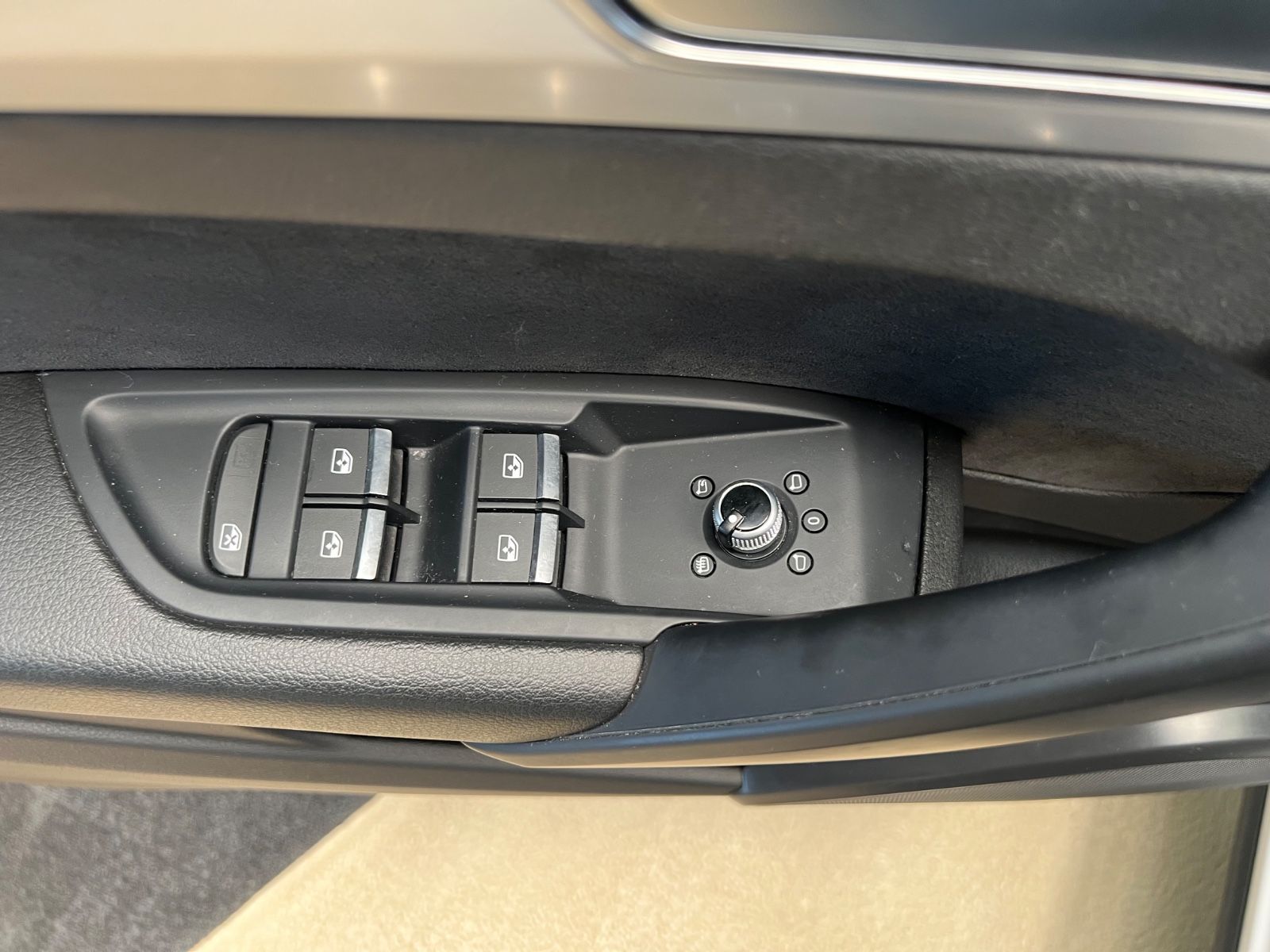 Fahrzeugabbildung Audi Q5 Sportback 40 TDI quattro S line *VIRTUAL*PANO