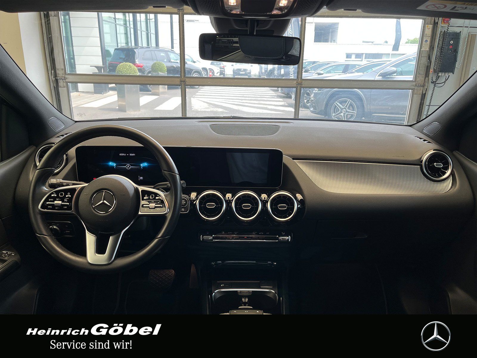 Fahrzeugabbildung Mercedes-Benz B 200 PROGRESSIVE+LED+NAVI+PARK-ASSIST+SHZ