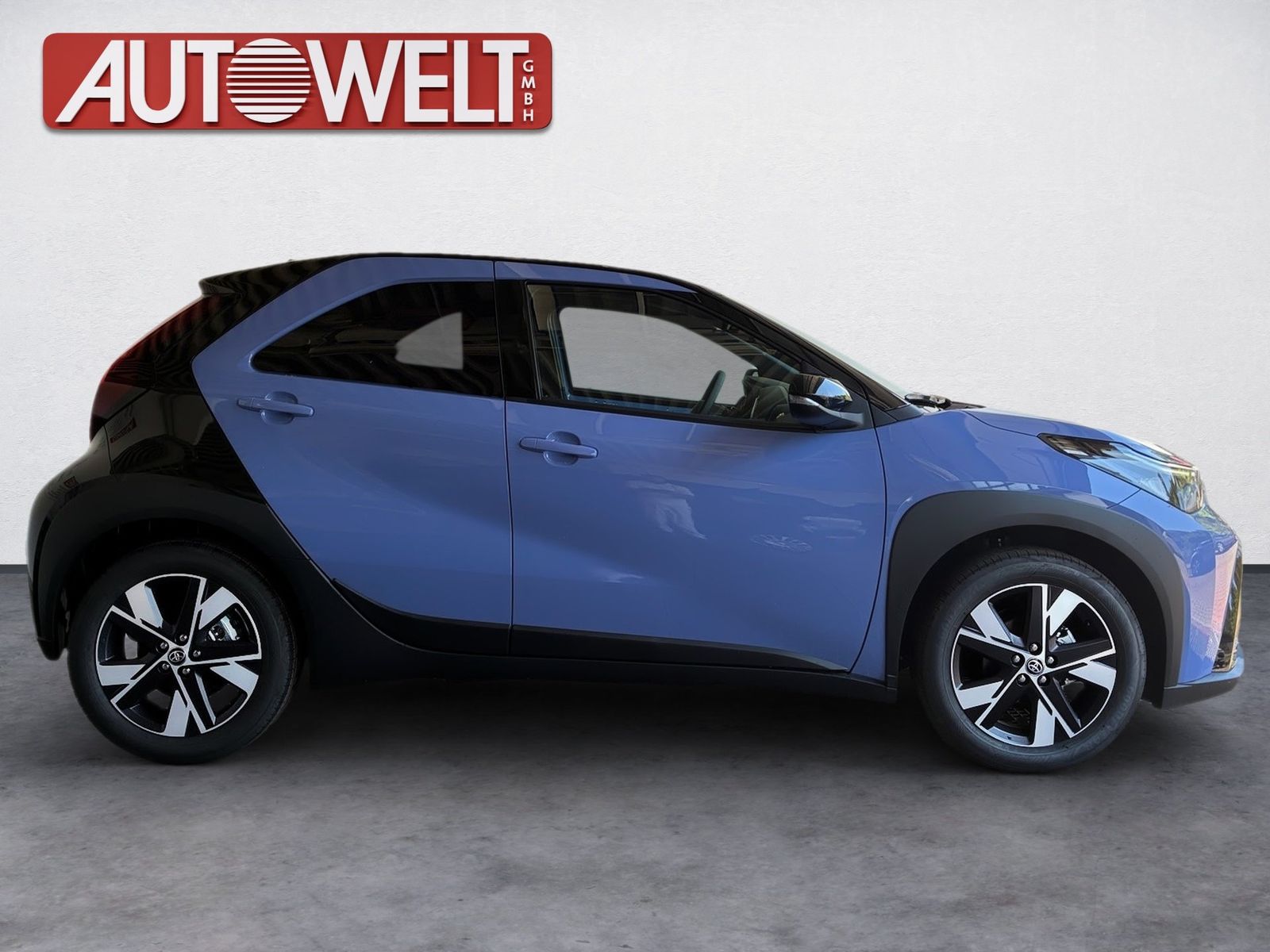 Fahrzeugabbildung Toyota Aygo X 1.5 Teamplayer +Sitzhzg LED,SoundSys,ACC