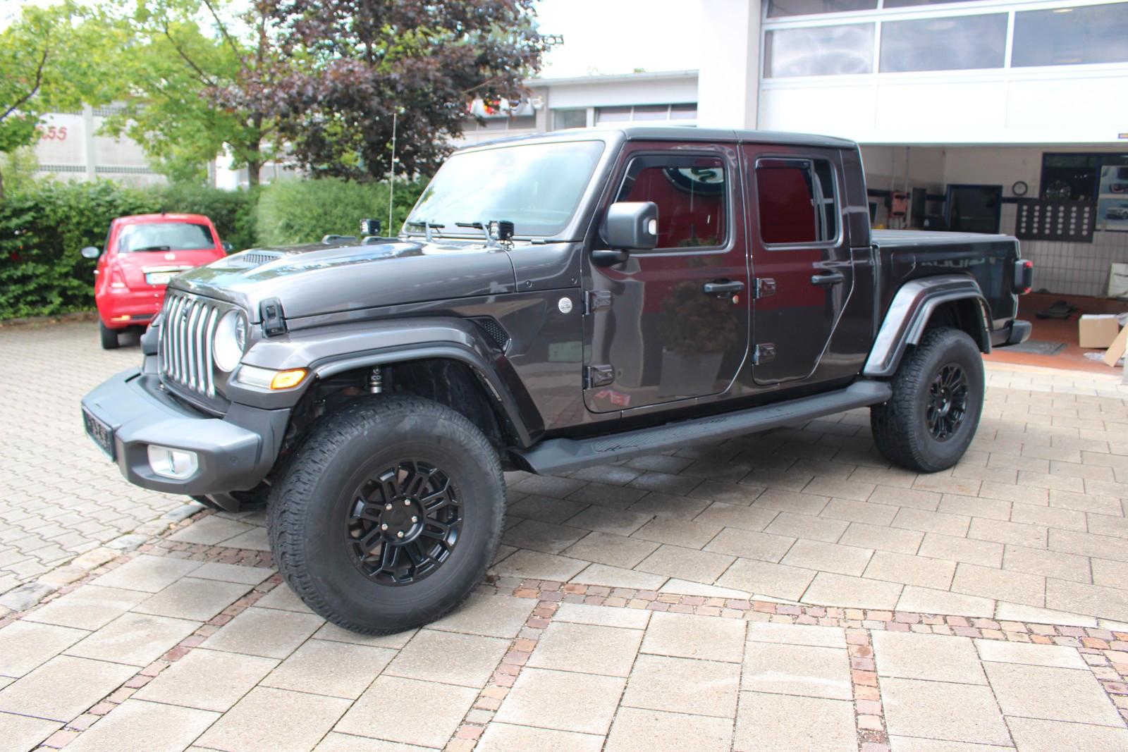 Jeep Gladiator Overland 4WD UMBAU!!!!