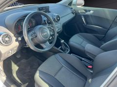 AUDI A1 Sportback NAVI,KLIMA,BIXENON,MFL,GRA,PDC