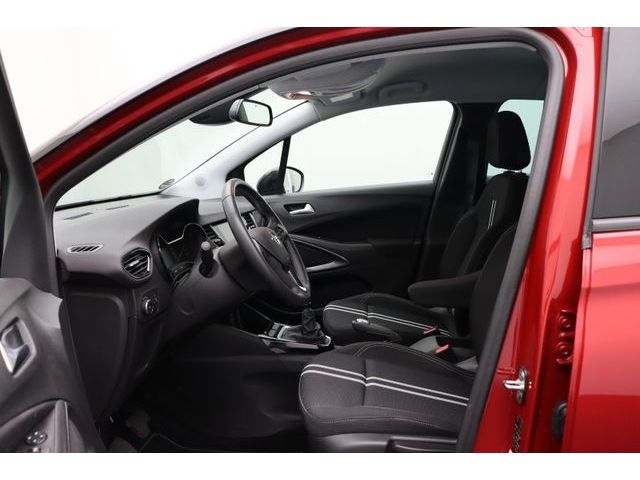 Fahrzeugabbildung Opel Crossland 1.2 Elegance AHK LED DAB AppleCP RK