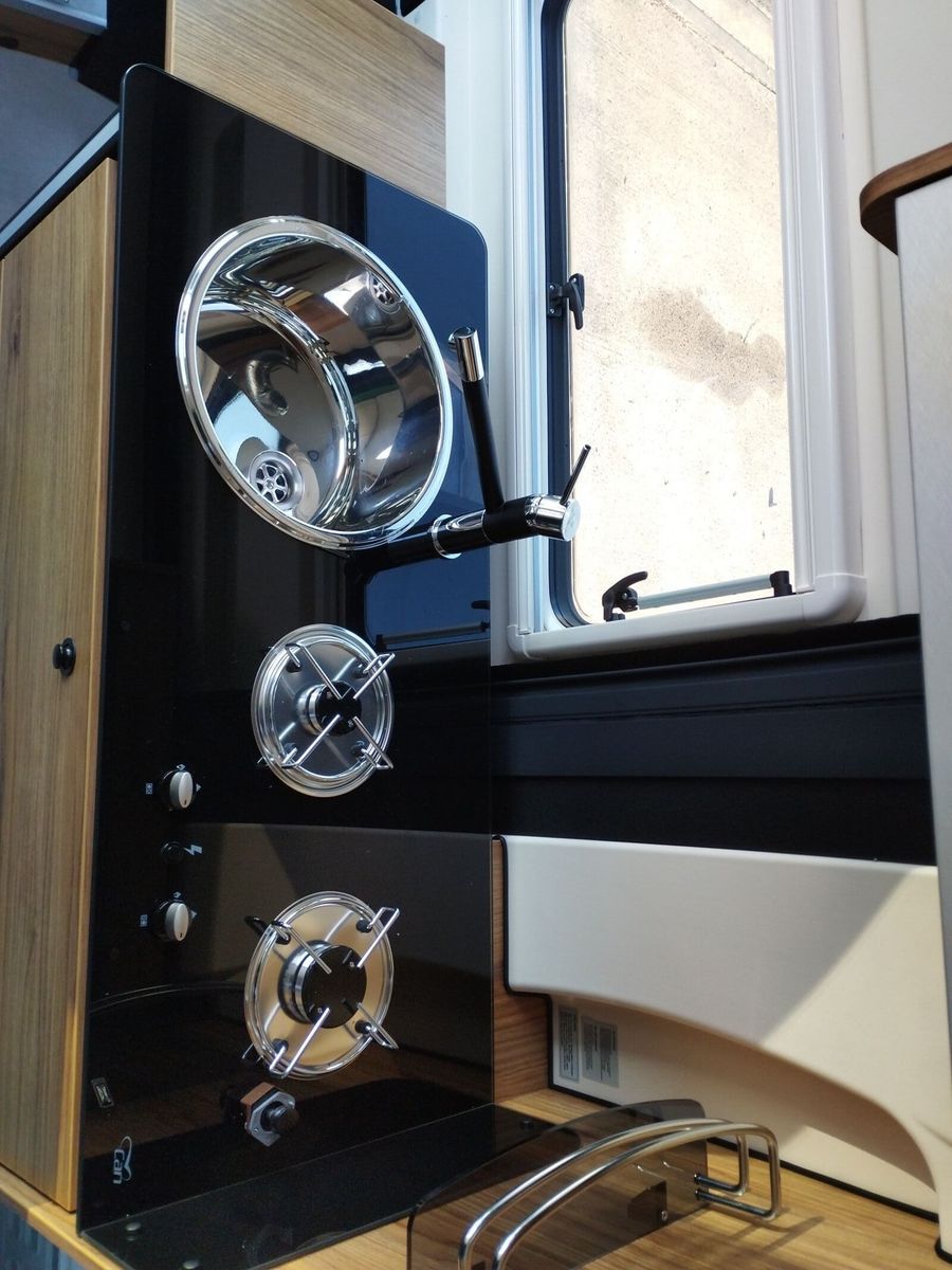 Fahrzeugabbildung Karmann Dexter DE 580 Concept Paket