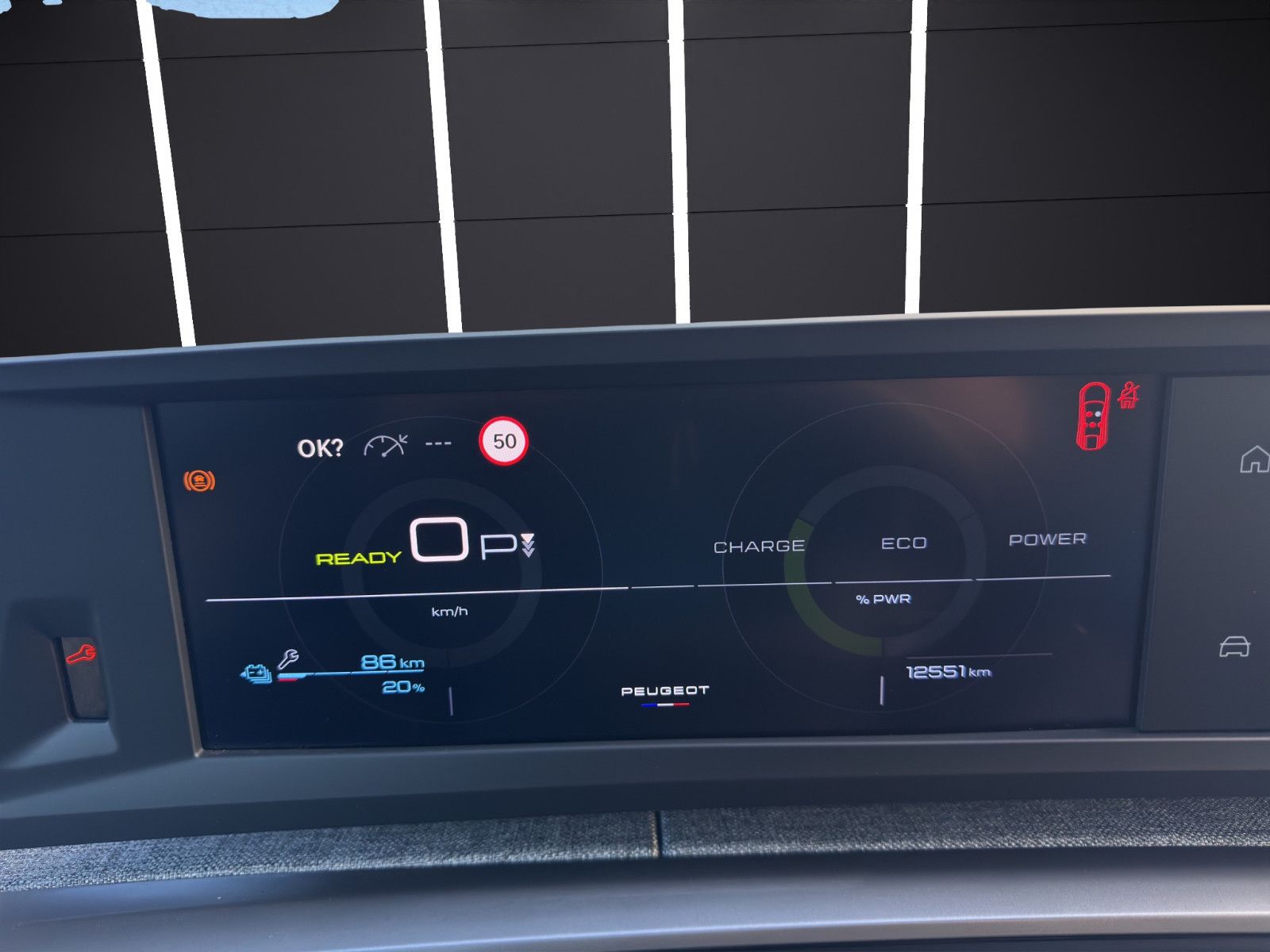 Fahrzeugabbildung Peugeot 3008 Allure *Wärmepumpe*LED*180°Cam*SitzHZ*DAB*