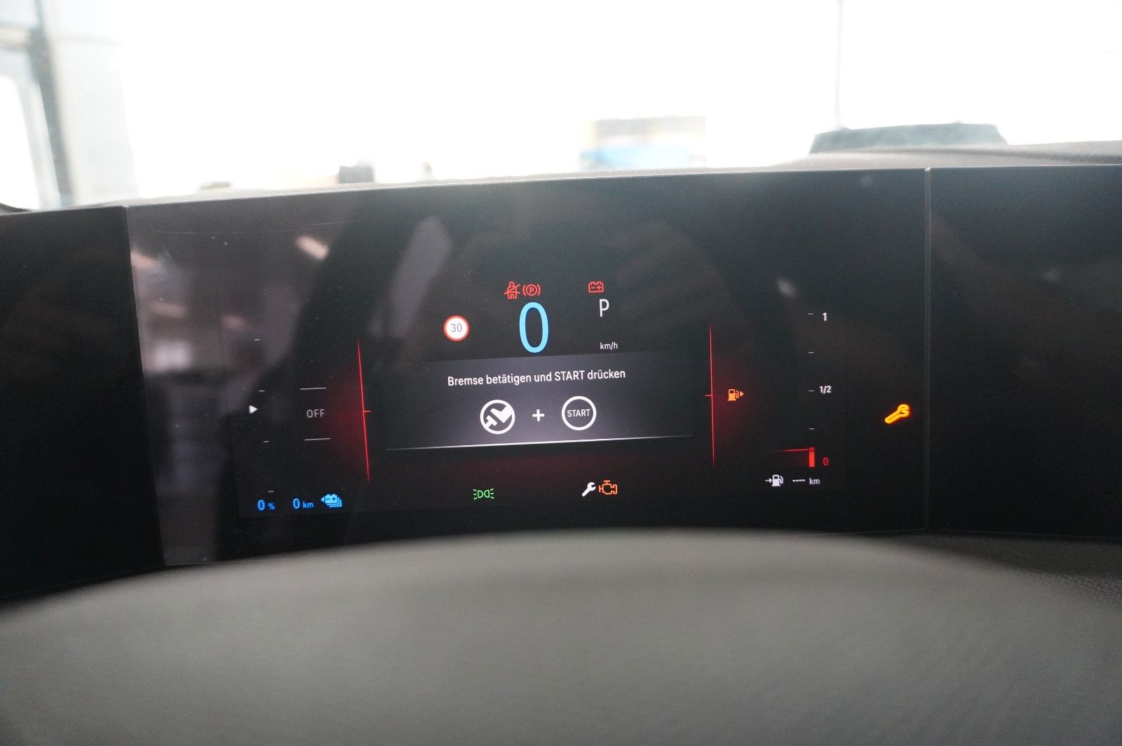 Fahrzeugabbildung Opel Astra L Lim. 1.6 HYBRID GS SPORT NAVI/LED/360°