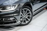 Volkswagen Passat 2.0 TDI DSG Highl. 2x R-Line 4Mo NAVI AHK - Volkswagen Passat mit Diesel-Antrieb