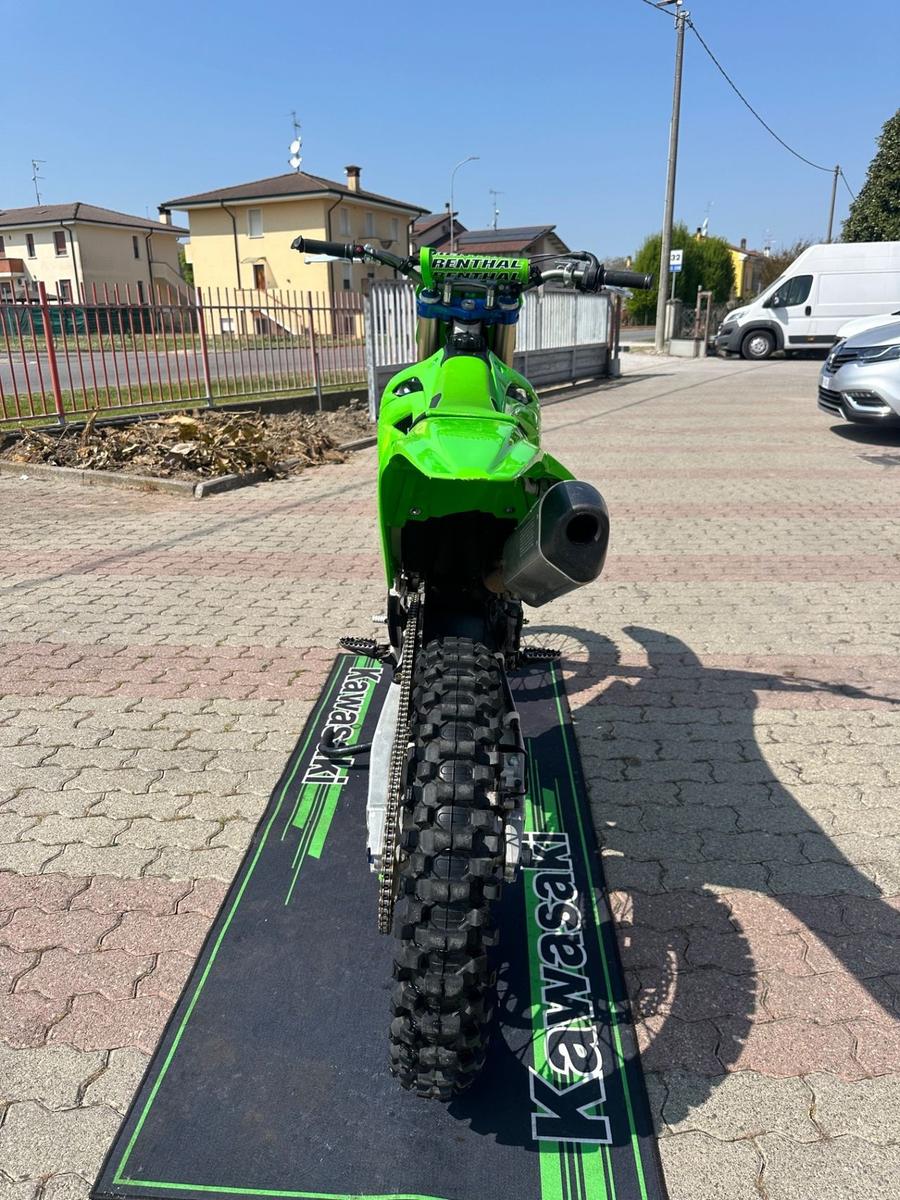 Kawasaki  2015 — photo 6