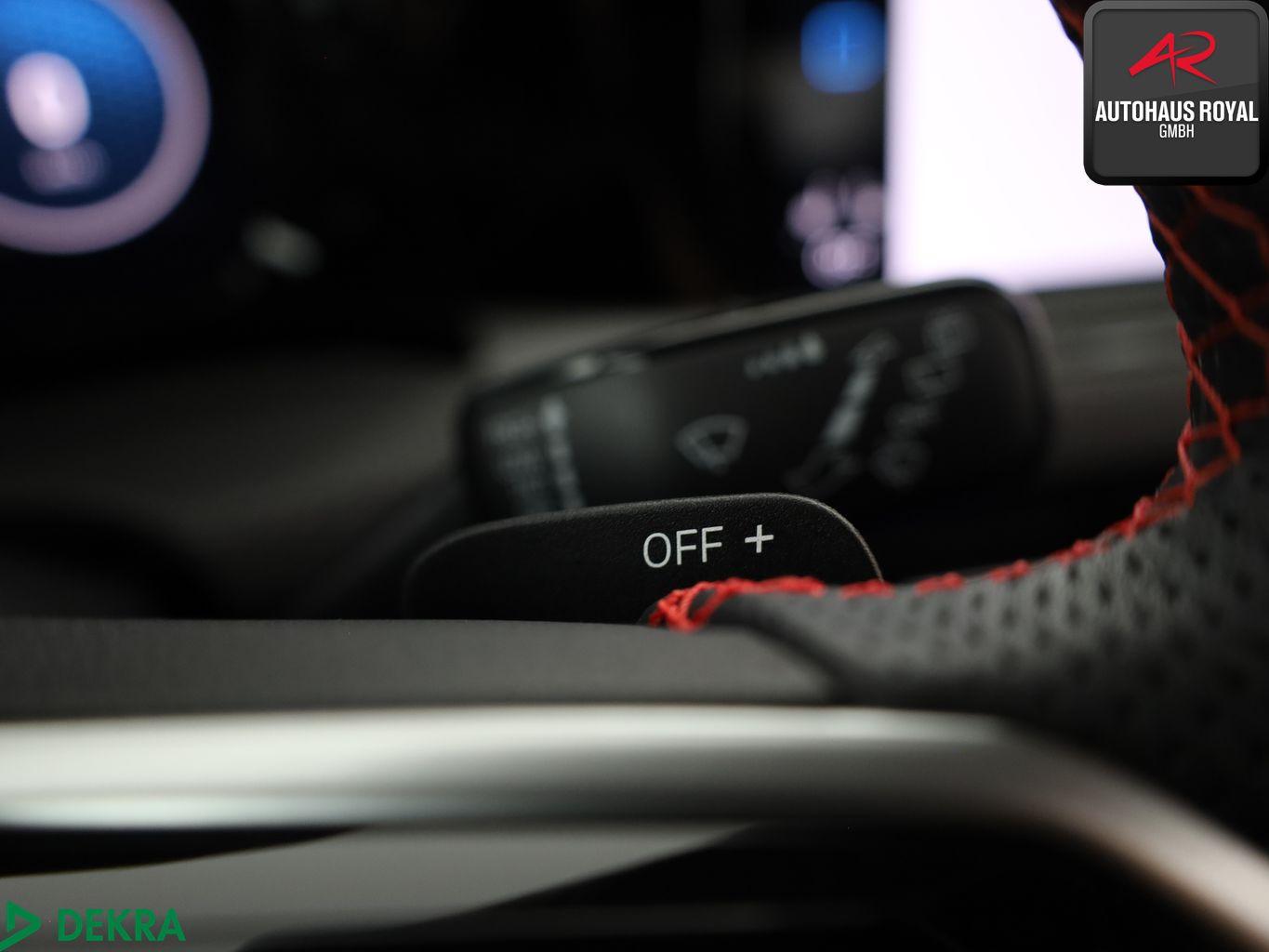 Volkswagen Golf VIII 2.0 TSI GTI PANO,KAMERA,CARPLAY,1.HAND, миниатюра 16