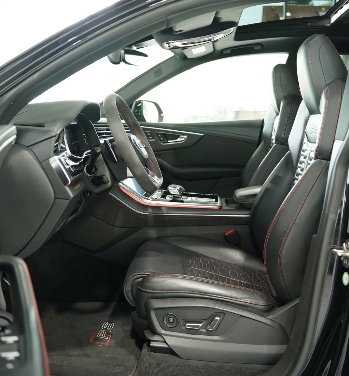 Audi Rsq8