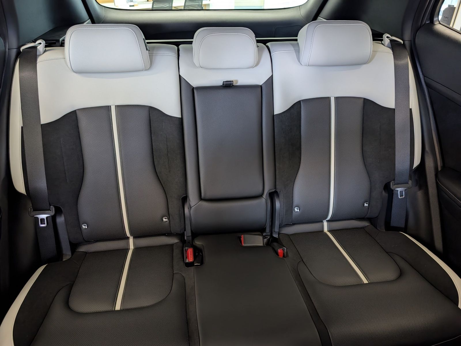 KIA Sportage  1.6 T-GDI 2WD DCT GT-Line Sound – Bild 14