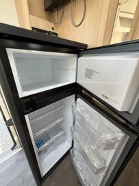 Sunlight Adventure T 67S TV-Paket Heizung Combi 6E