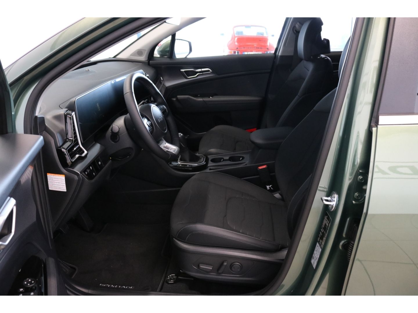 Fahrzeugabbildung Kia Sportage Vision 1.6 T-GDI MHEV Komfort-Paket