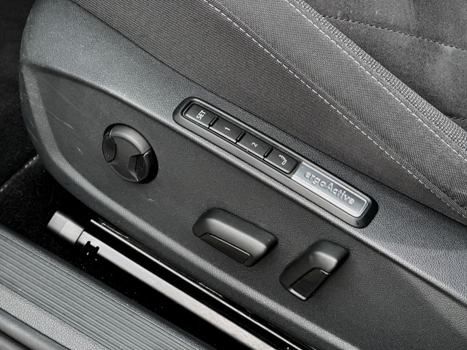 Volkswagen Golf - Bild 14