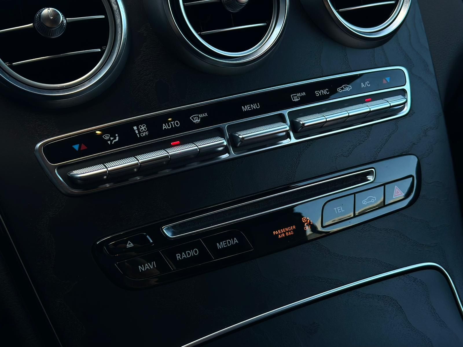 MERCEDES-BENZ C 200CGI CABRIOLET AMG* LED#SHZ#NAVI#TEMPO#CAM - Image 16