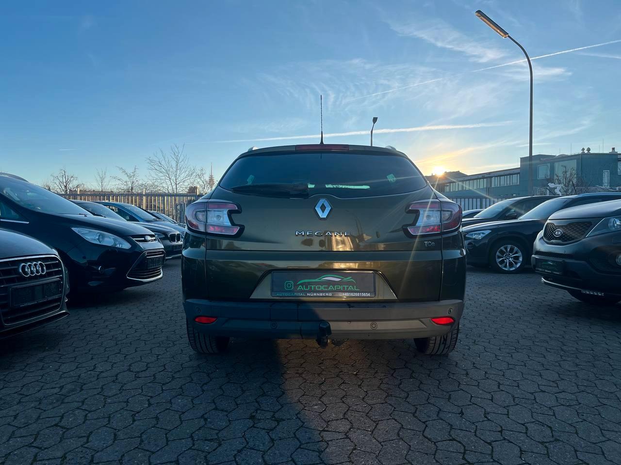Renault Megane 2010 — photo 6