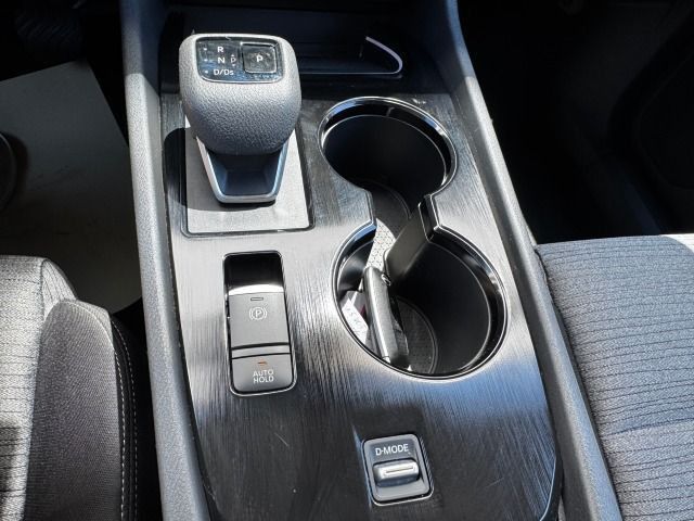 Fahrzeugabbildung Nissan X-Trail 1.5 VC-T N-Connecta Automatic WP*Allw.