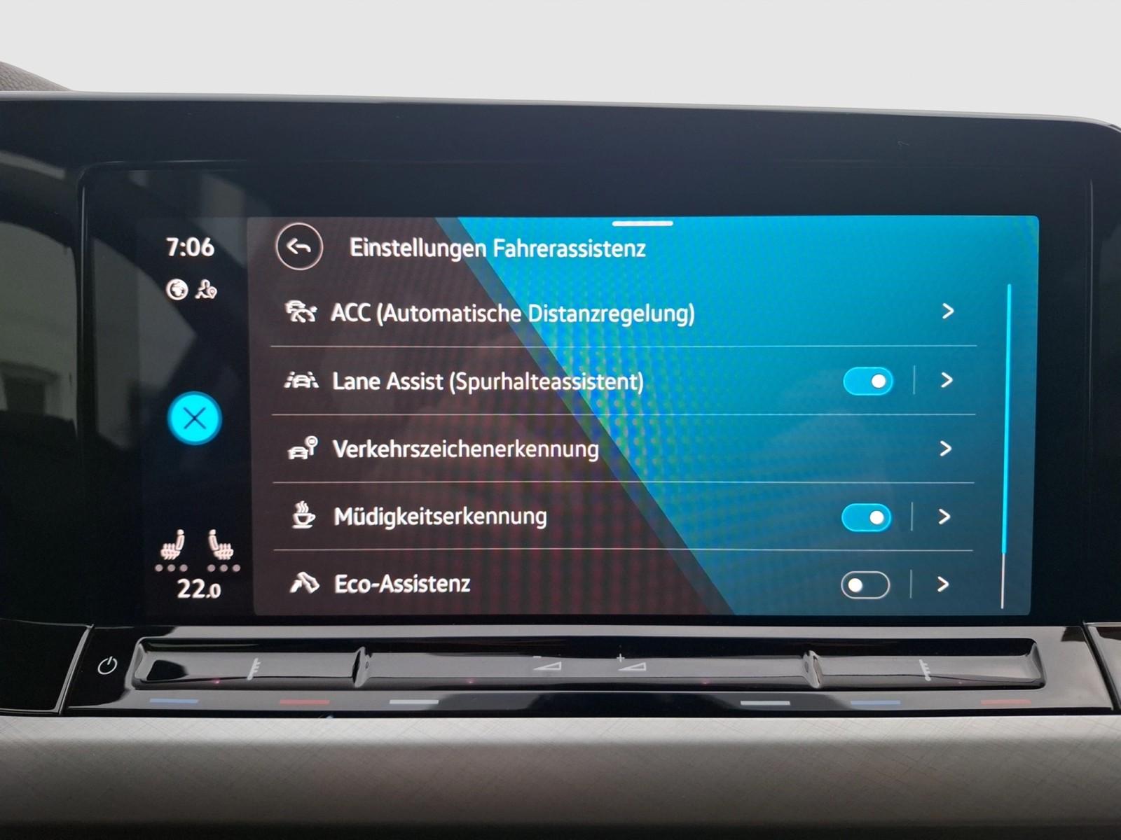 Volkswagen Golf VIII TDI Life LED AHK Navi AID ACC PDC SHZ, миниатюра 17