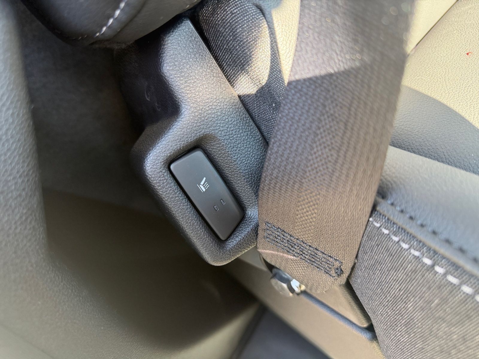 Fahrzeugabbildung Nissan Interstar Pritsche L2H1 3,5t *AHK*RFK*Winter*Kom