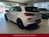 Hyundai i30 Premium 1,4/Navi/Klima/Alu/Tüv-Neu - Hyundai i30 mit Benzin-Antrieb: Weiß, Limousine