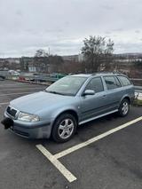 Skoda Octavia Combi 1.9 TDI 90 PS | TÜV | AHK - Skoda Octavia aus 2005 mit Diesel-Antrieb