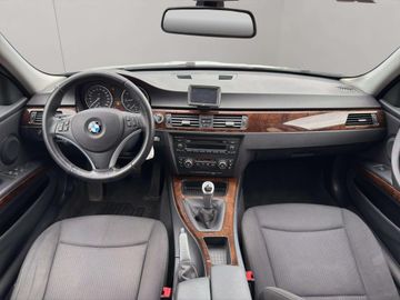 BMW 318 - 10