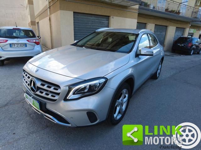 MERCEDES-BENZ MERCEDES-BENZ GLA 200 d Automatic 4Matic Premium