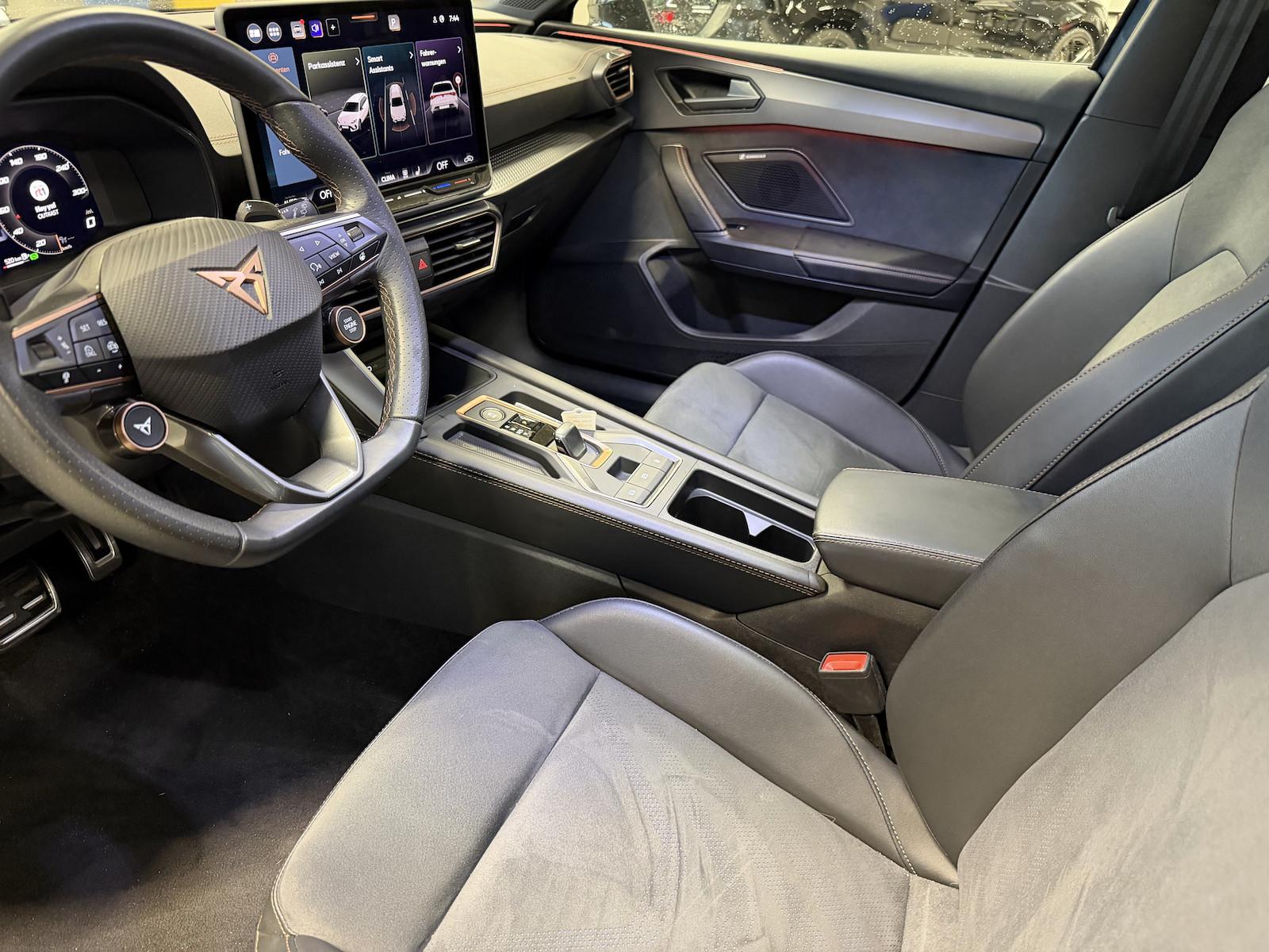 Cupra Leon ST 2.0TSI DSG 4Dr. Black Edition Sennheiser, миниатюра 8