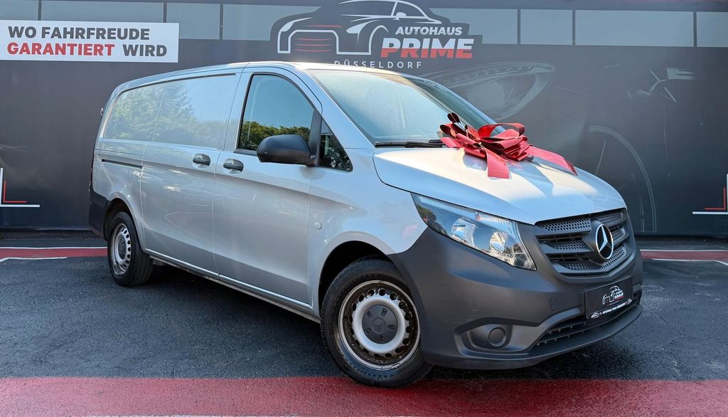 Image of Mercedes-Benz Vito