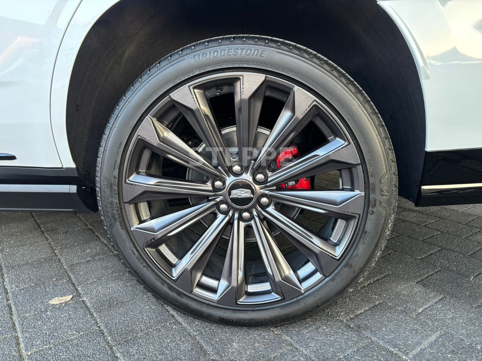 Cadillac Escalade MY26 V-Series 6.2 V8 Supercharged AWD