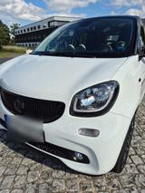 Smart Forfour 71 PS Black&White Edit.Navi,... - Smart ForFour in Hannover