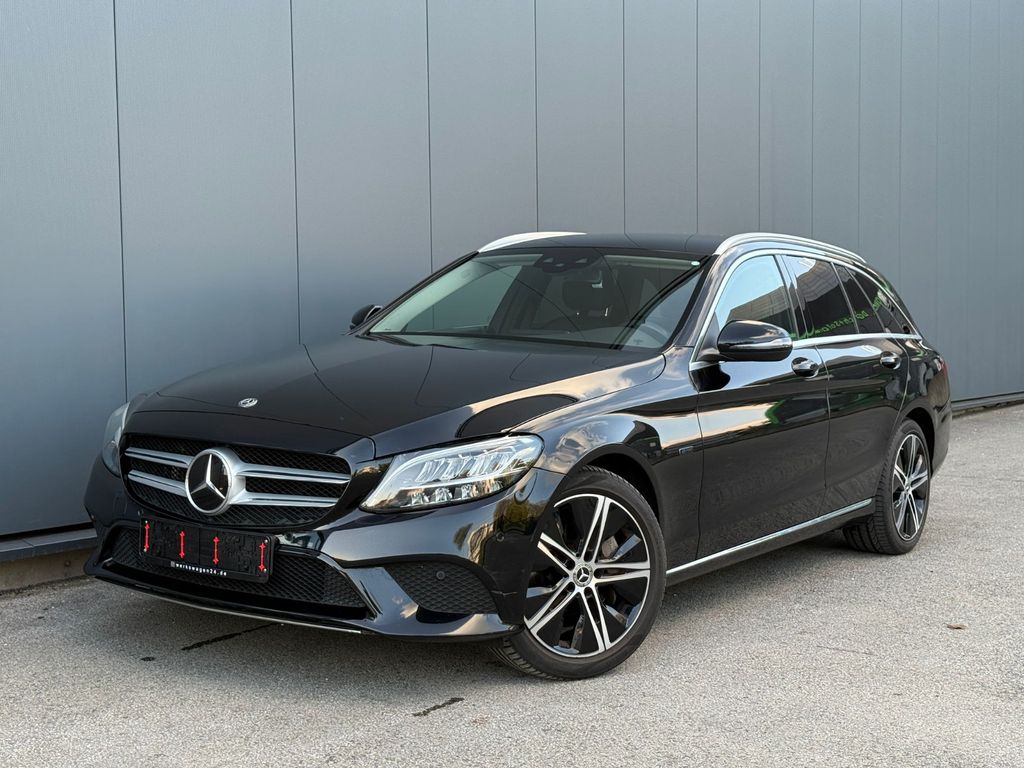 Image of Mercedes-Benz C 300