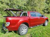 Ford Ranger - rote Ford Ranger