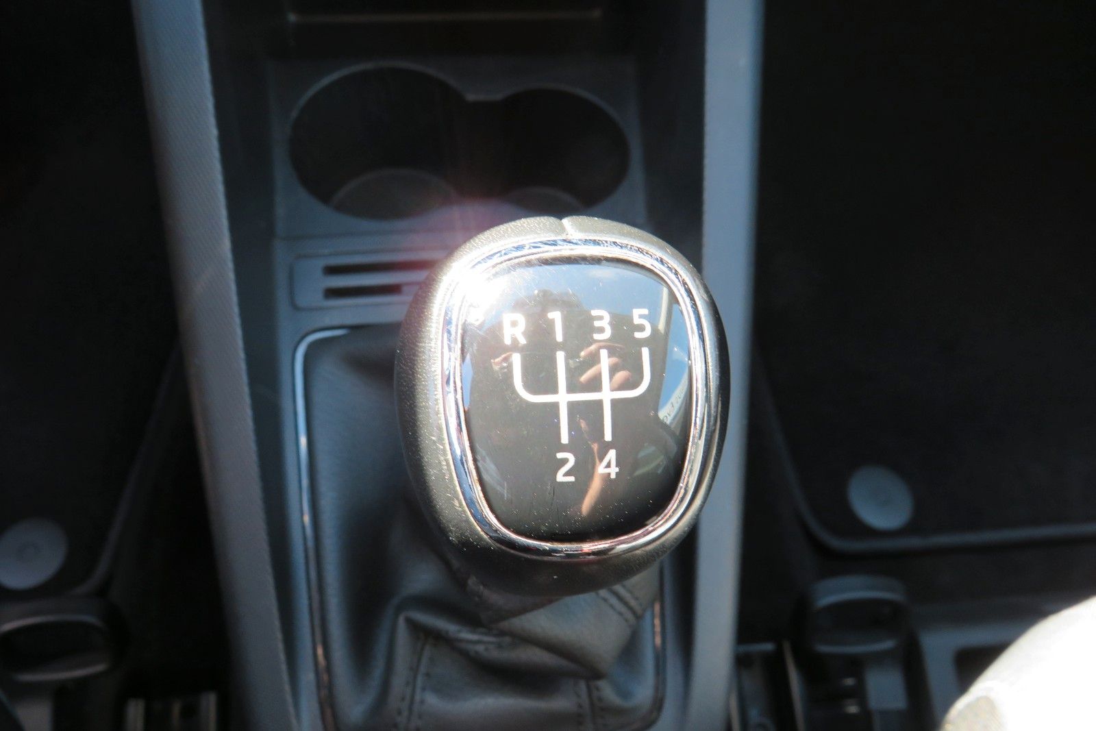 Fahrzeugabbildung SKODA Fabia Combi Ambition GJ SMART-LINK SITZH. NAVI 1