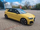 Audi A1 SB 40 TFSI edition one  S-Line S-Tronic - Audi A1: Edition