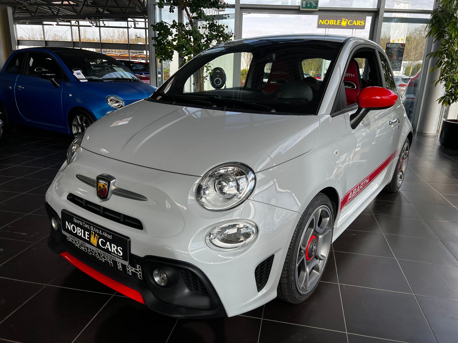 Fahrzeugabbildung Abarth 595 Turismo XENON NAVI LEDER ALU