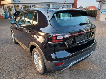 Fahrzeugabbildung Volkswagen T-Cross 1.0 TSI Life Einparkhilfe/Shzg/Alu16"
