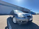 Toyota Avensis 2.2 D-4D Kombi | 150 PS | H... - Toyota Avensis aus 2007 mit Diesel-Antrieb