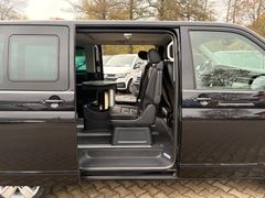 Fahrzeugabbildung Volkswagen T6 Multivan Comfortl. 2.0TDI DSG - 2xTür*AHK*Pro