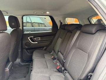 Land-Rover Discovery Sport - 12