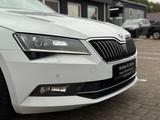 Skoda Superb Combi Premium,Leder,Sitz-Luft,Stand-Heiz. - Skoda Superb Gebrauchtwagen in Bremen