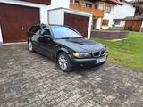 BMW 320i touring - - BMW 320 aus 2003: Kombi