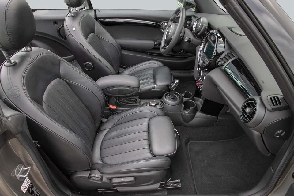 MINI Cooper S Cabrio Autom Navi RFK LED Klima SHZ 17"