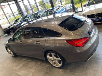 Mercedes-Benz CLA 200 Shooting Brake *KAM*NAVI*LED*PDC*PANO*