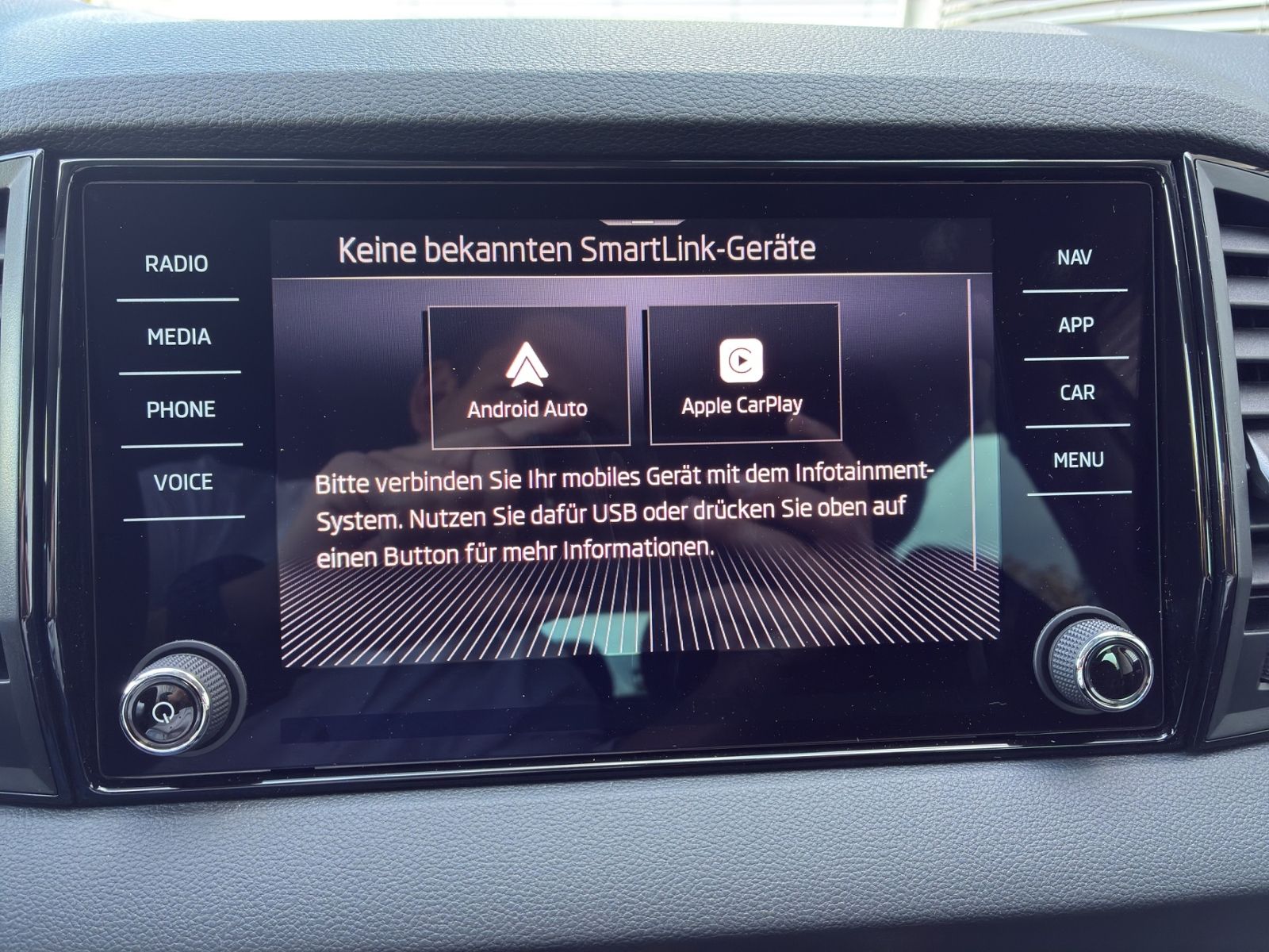Karoq 1.5 TSI DSG Selection *NAVI*KAMERA*KESSY*