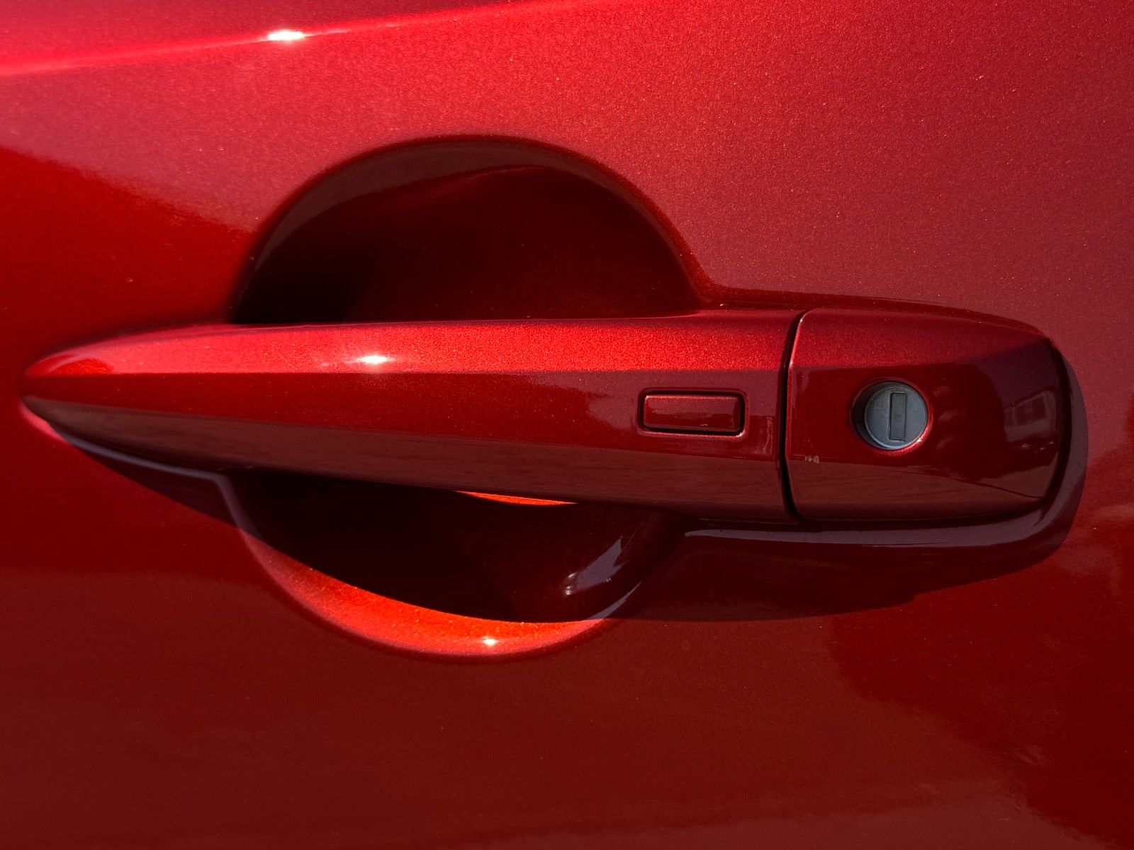 Fahrzeugabbildung Nissan Qashqai 1.3 DIG-T MHEV N-Connecta Pano 360° ACC