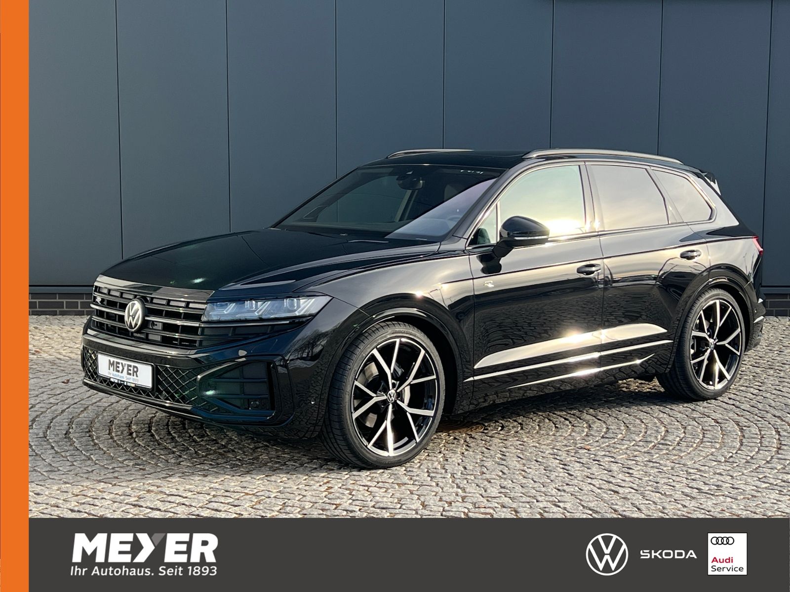 Fahrzeugabbildung Volkswagen Touareg R-Line FINAL EDITION V6 TDI SCR 4MOTION