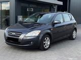 Kia cee'd / Ceed /SHZ/KLIMA/PDC/TEILLED/TÜV - Kia cee'd / Ceed aus 2007