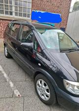 Opel Zafira bj 2003  1,6  16V,  7 Sitzer - gebrauchte Opel Zafira aus dem Jahr 2003