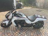 Suzuki VZR M1800R - SUZUKI CHOPPER 1800