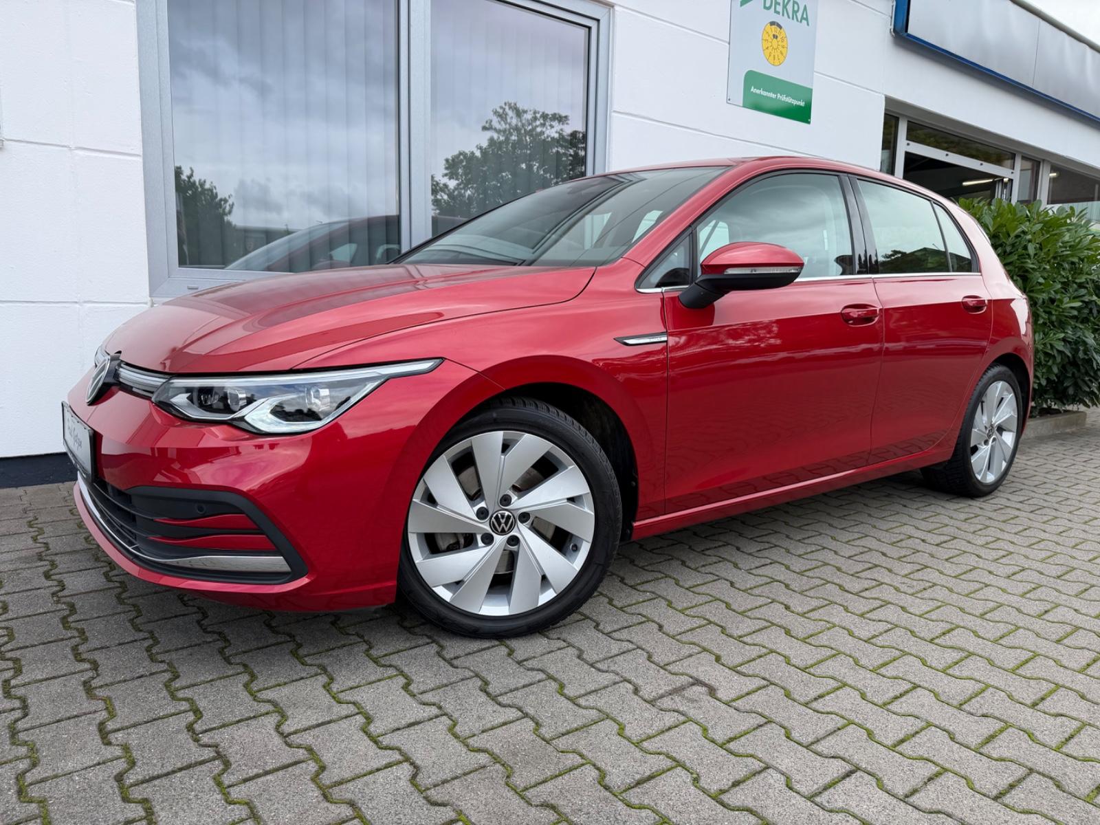 Volkswagen Golf 2,0 TSI Style Ergo-Sitze|AHK|Sportfahrwerk